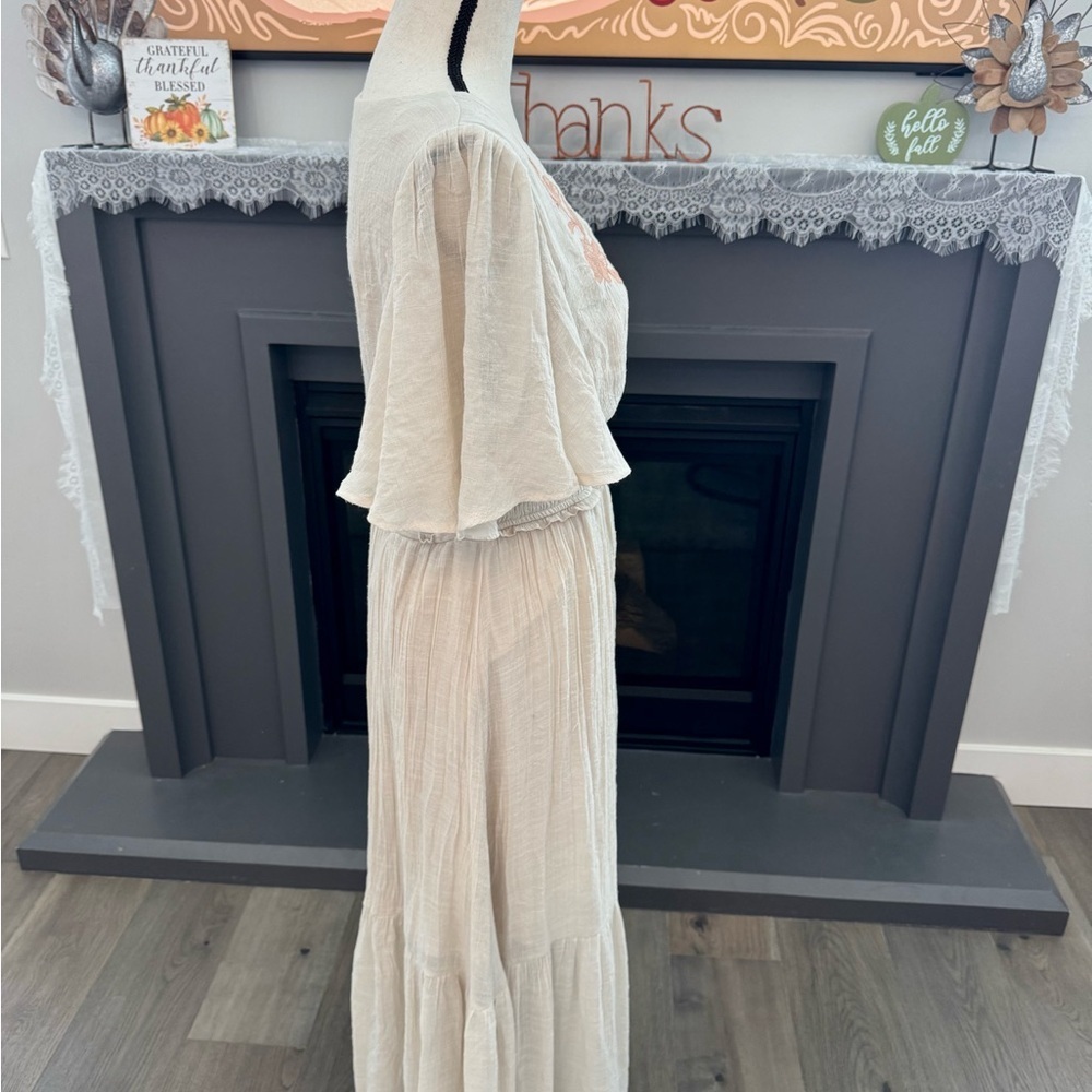A. Calin Luxe Boho Embroidered Maxi Dress in Soft Cream – Size L - Picture 4 of 7